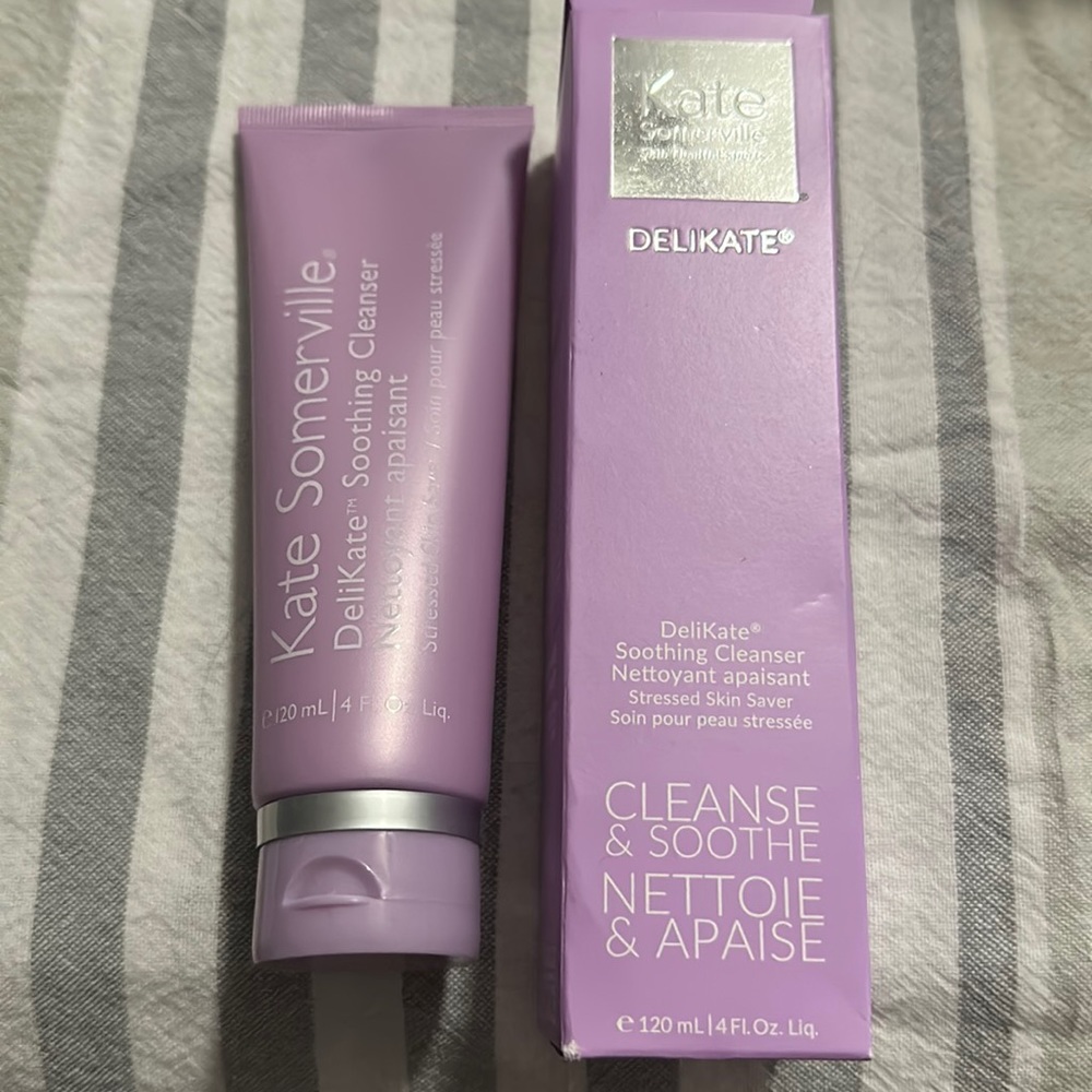 Kate Somerville Delikate soothing cleanser
